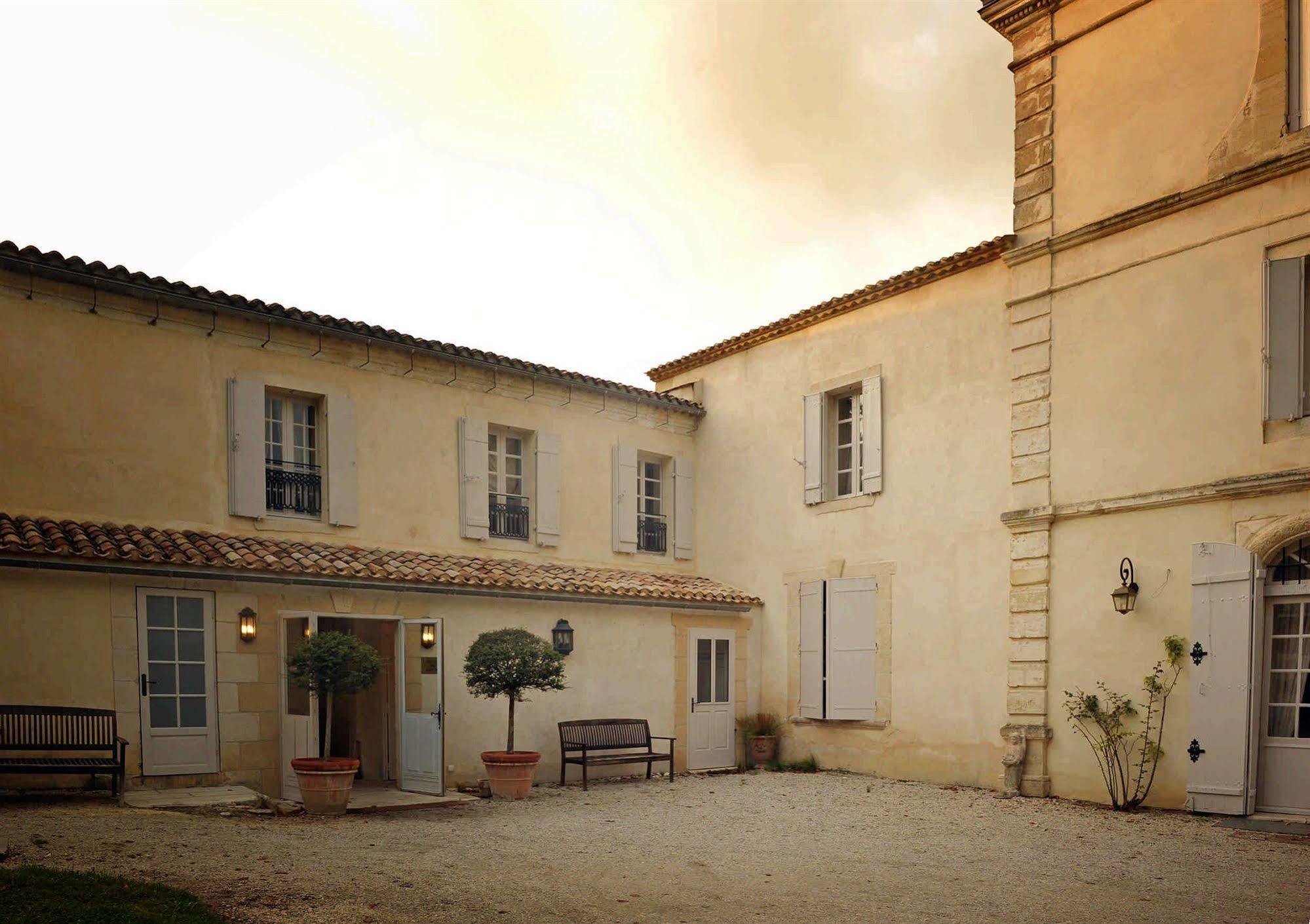 Chateau De Lantic Martillac Bagian luar foto