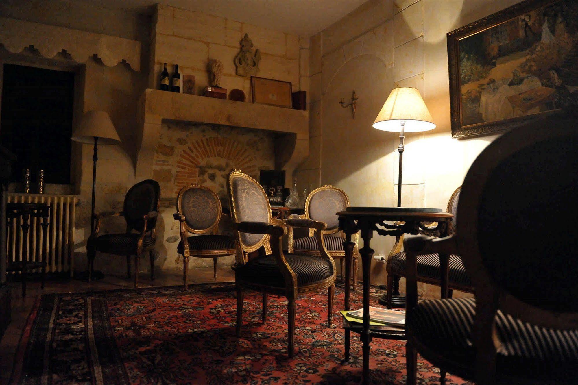 Chateau De Lantic Martillac Bagian luar foto